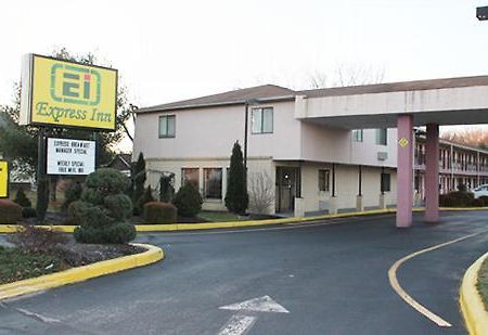 Express Inn - Wall Farmingdale Extérieur photo