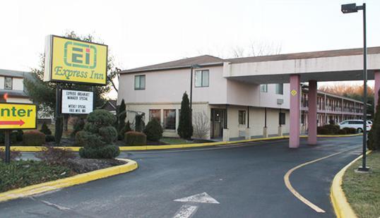 Express Inn - Wall Farmingdale Extérieur photo